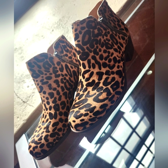 Calf Hair Lucky Brand Basel 2 Leopard Print Fur Ankle Boot 7.5 / 38 - Picture 5 of 7